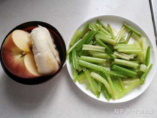 生姜芹菜泡腳（芹菜生姜汁）