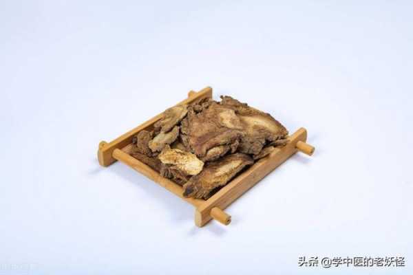 獨(dú)活與生姜同用嗎（獨(dú)活和羌活能一起泡酒喝嗎）