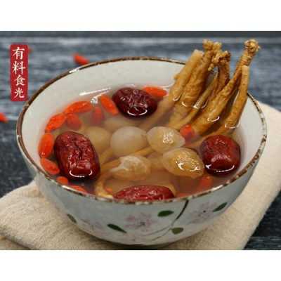 蘋果生姜紅糖黨參煲湯（蘋果能和黨參熬水喝）