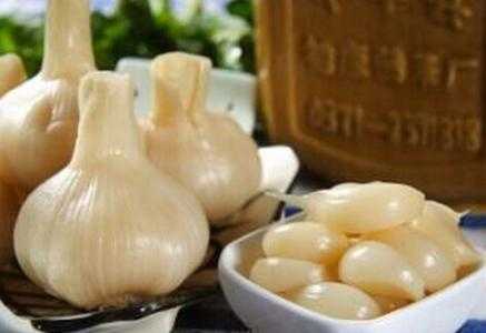 大蒜生姜醋能治什么?。ù笏馍黄鹋荽壮粤擞惺裁从茫? />
        </a>
    </div>
    <div   id=